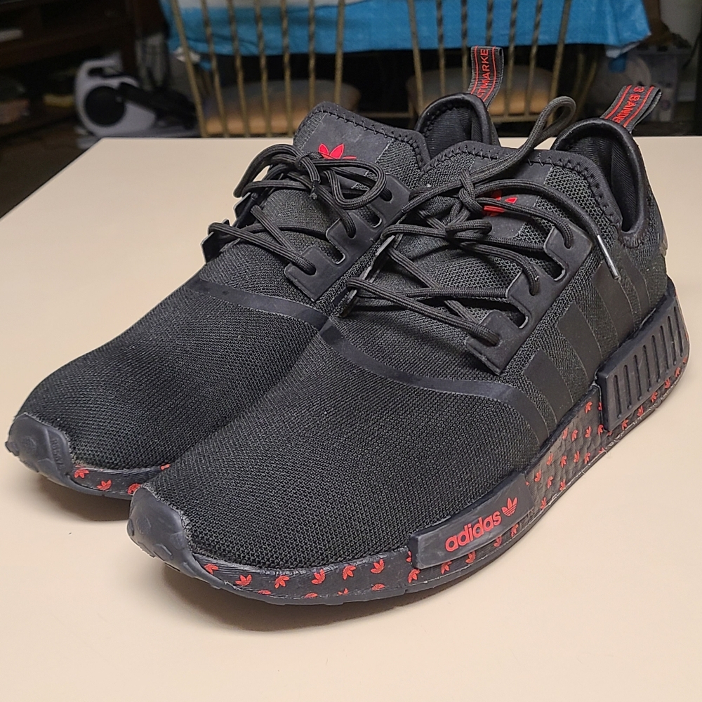 Adidas NMD R1 Black Scarlet Trefoil casual running sneakers size 13